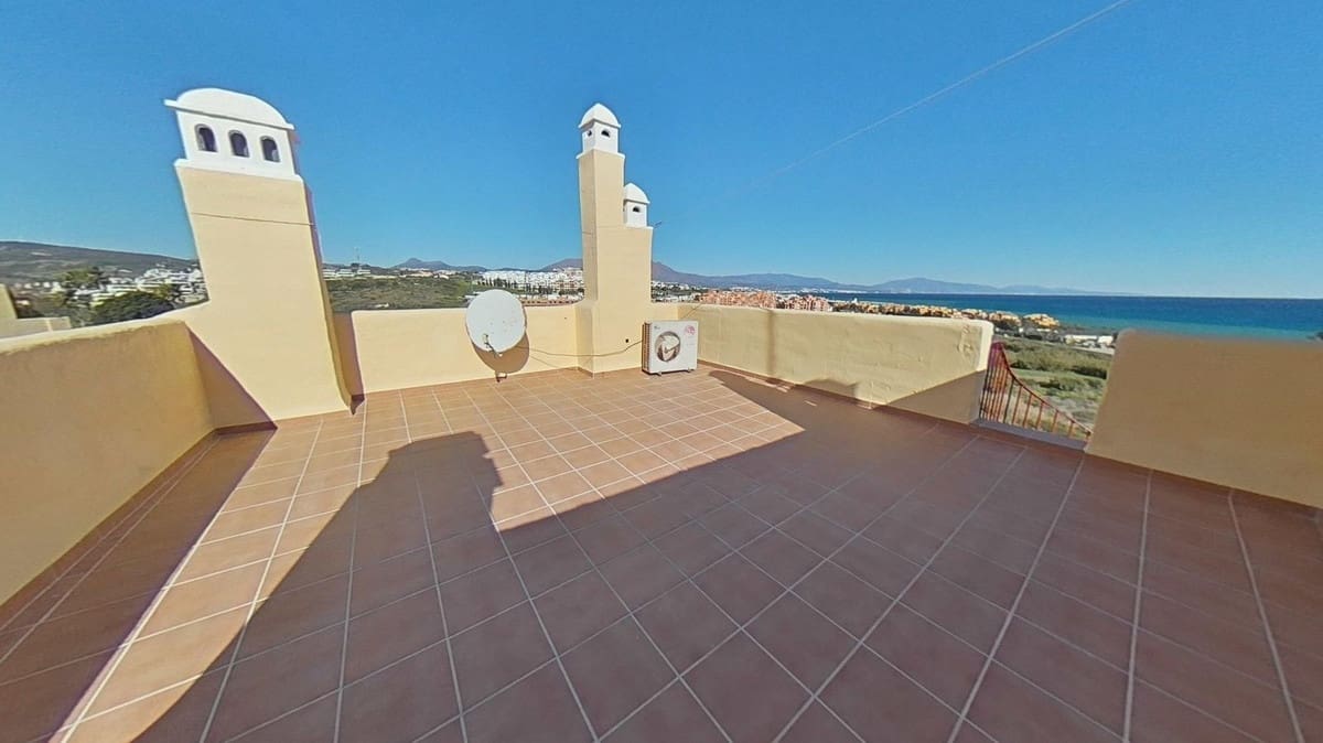 2 bedroom Townhouse for sale in Manilva with pool - € 264,000 (Ref: 9511198)