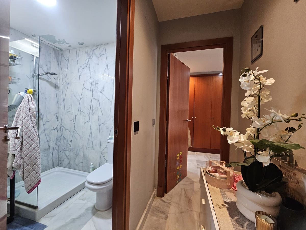 2 sypialnia Apartament na sprzedaż w Benahavis z basenem garażem - 279 000 € (Ref: 9521911)