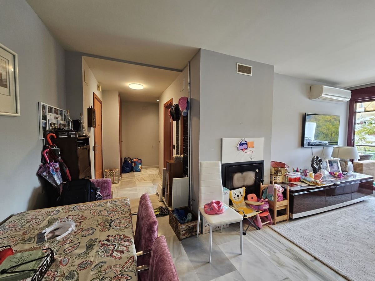 2 sypialnia Apartament na sprzedaż w Benahavis z basenem garażem - 279 000 € (Ref: 9521911)