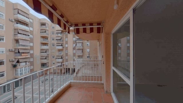 2 sovrum Lägenhet till salu i Estepona - 237 000 € (Ref: 9521914)