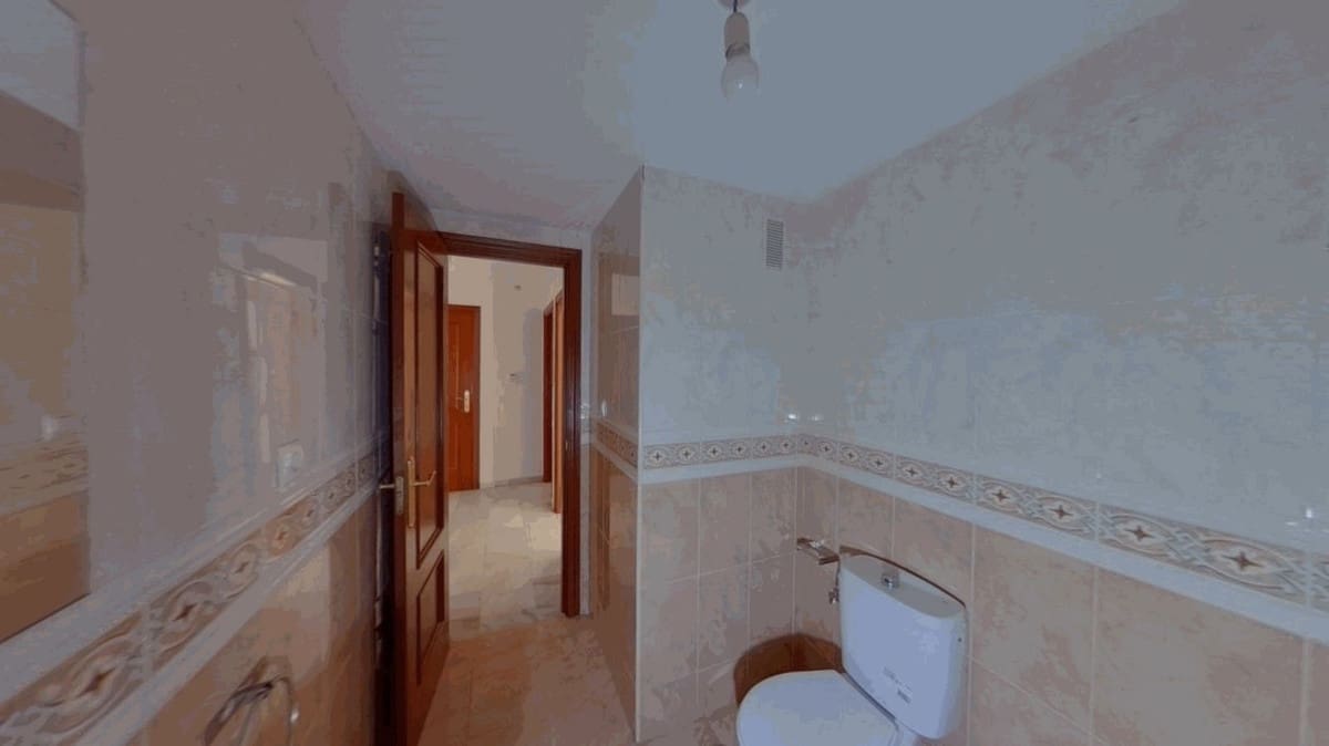 2 sovrum Lägenhet till salu i Estepona - 237 000 € (Ref: 9521914)