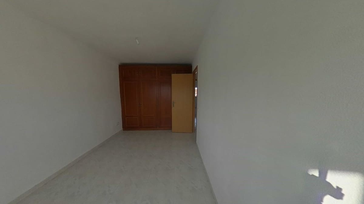 3 sypialnia Apartament na sprzedaż w Estepona - 204 000 € (Ref: 9521915)