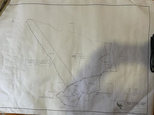 Teren niezagospodarowany na sprzedaż w Casares Pueblo, Casares - 325 000 € (Ref: 9524673)