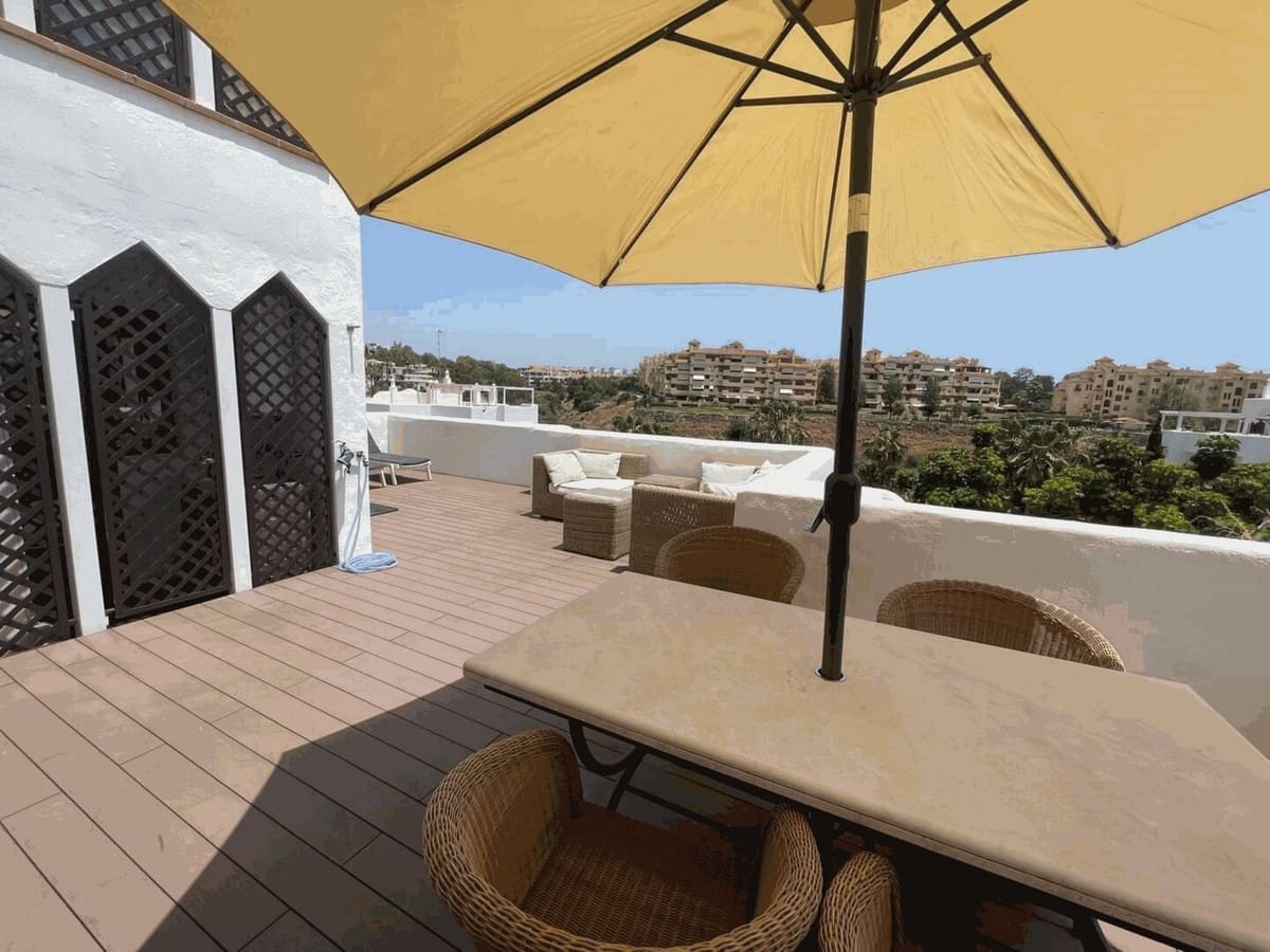 3 Zimmer Apartment zu verkaufen in New Golden Mile mit Pool Garage - 480.000 € (Ref: 9532010)