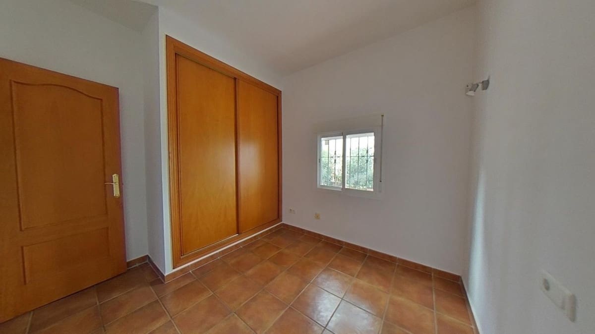 2 soveværelse Lejlighed til salg i Estepona - € 225.500 (Ref: 9532521)