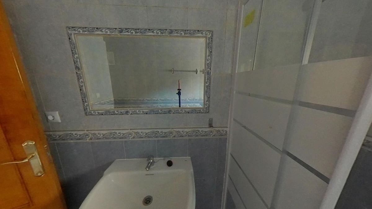 2 soveværelse Lejlighed til salg i Estepona - € 225.500 (Ref: 9532521)