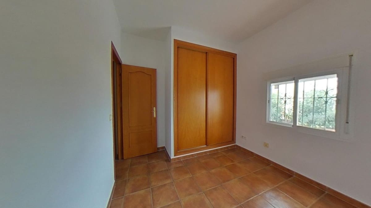 2 soveværelse Lejlighed til salg i Estepona - € 225.500 (Ref: 9532521)