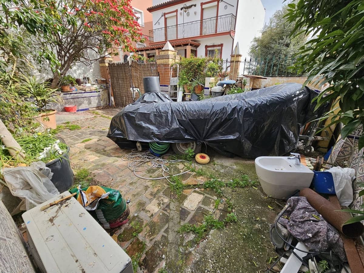 5 quarto Casa em Banda para venda em Estepona com garagem - 425 000 € (Ref: 9547286)