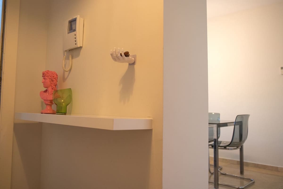 2 bedroom Apartment for sale in La Duquesa / Puerto de la Duquesa with pool garage - € 255,000 (Ref: 9588355)