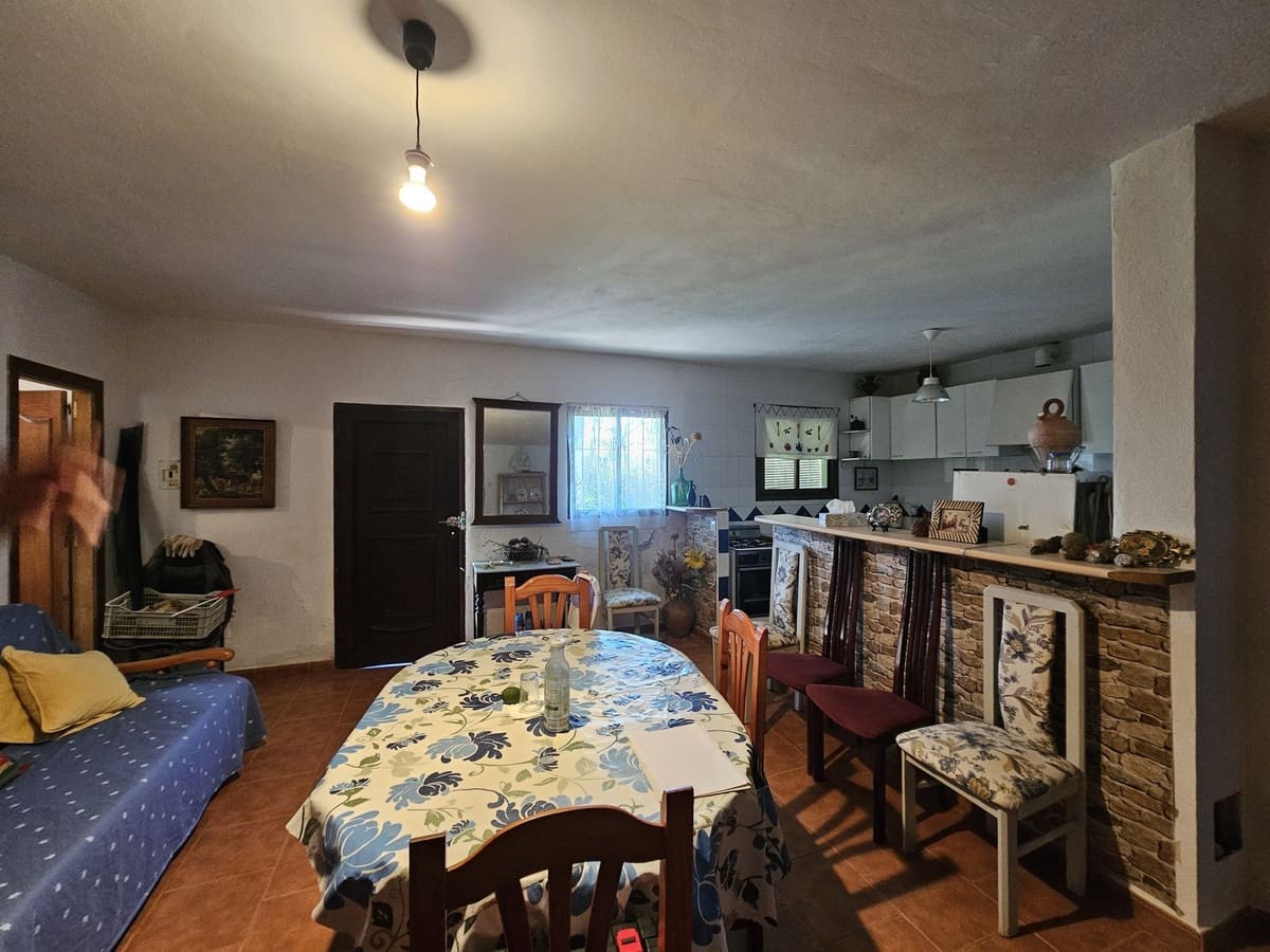 2 bedroom Finca/Country House for sale in Casares with pool - € 385,000 (Ref: 9606423)