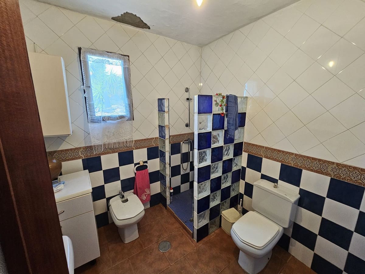 2 soverom Finca/Herregård til salgs i Casares med svømmebasseng - € 380 000 (Ref: 9606423)