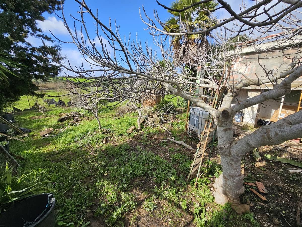 2 soveværelse Finca/Landehus til salg i Casares med swimmingpool - € 325.000 (Ref: 9606423)