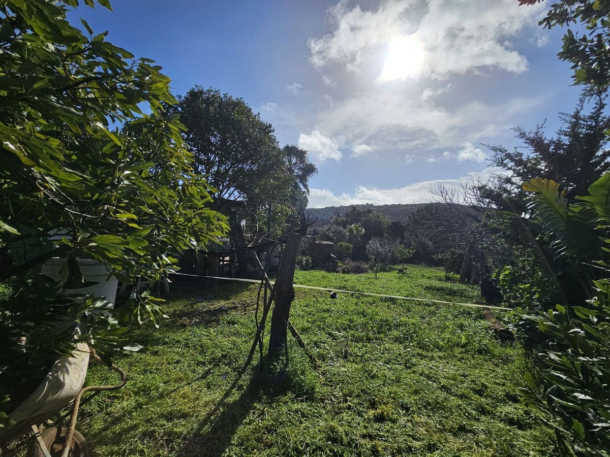 2 soveværelse Finca/Landehus til salg i Casares med swimmingpool - € 325.000 (Ref: 9606423)