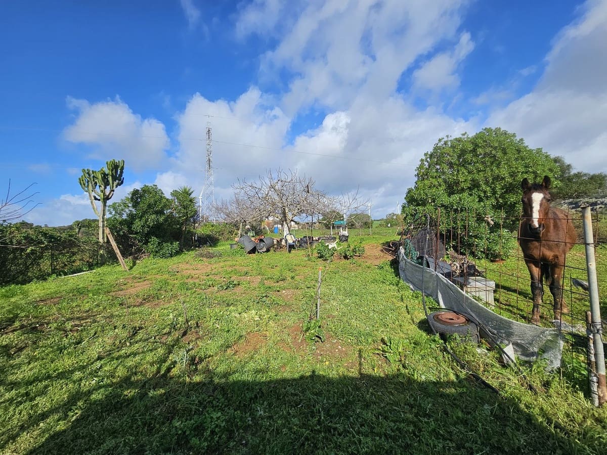 2 soveværelse Finca/Landehus til salg i Casares med swimmingpool - € 325.000 (Ref: 9606423)