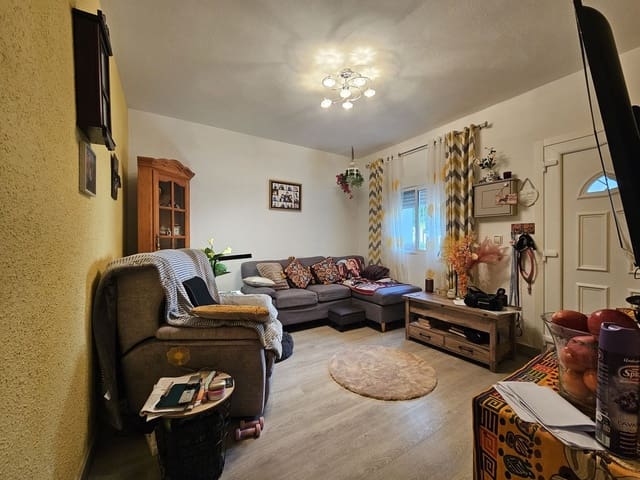 2 soveværelse Byhus til salg i Manilva - € 175.000 (Ref: 9772041)