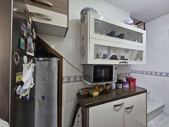 2 soveværelse Byhus til salg i Manilva - € 175.000 (Ref: 9772041)