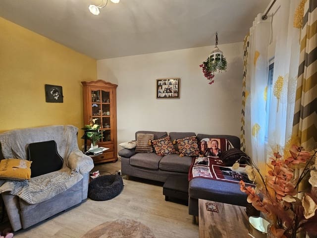 2 sovrum Hus till salu i Manilva - 170 000 € (Ref: 9772041)