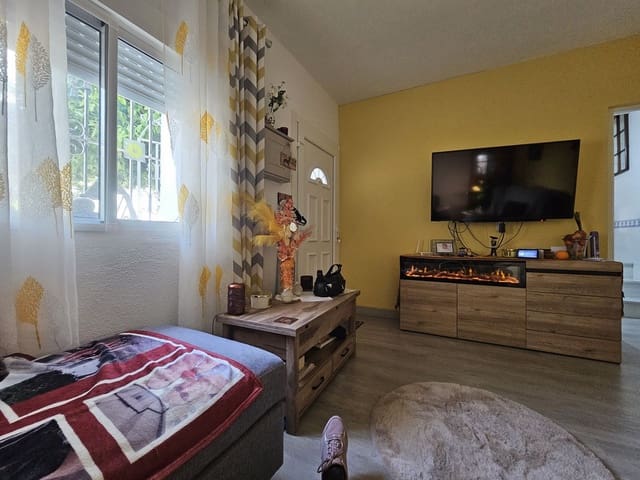 2 sovrum Hus till salu i Manilva - 170 000 € (Ref: 9772041)