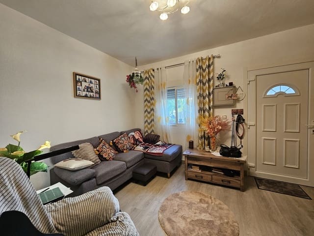 2 sovrum Hus till salu i Manilva - 170 000 € (Ref: 9772041)