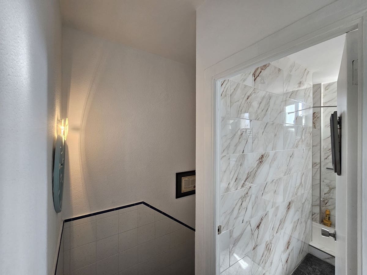 2 soverom Hus til salgs i Manilva - € 170 000 (Ref: 9772041)
