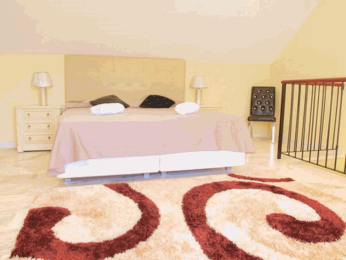 4 Zimmer Haus zu vermieten in Manilva mit Pool Garage - 2.500 € (Ref: 9784915)