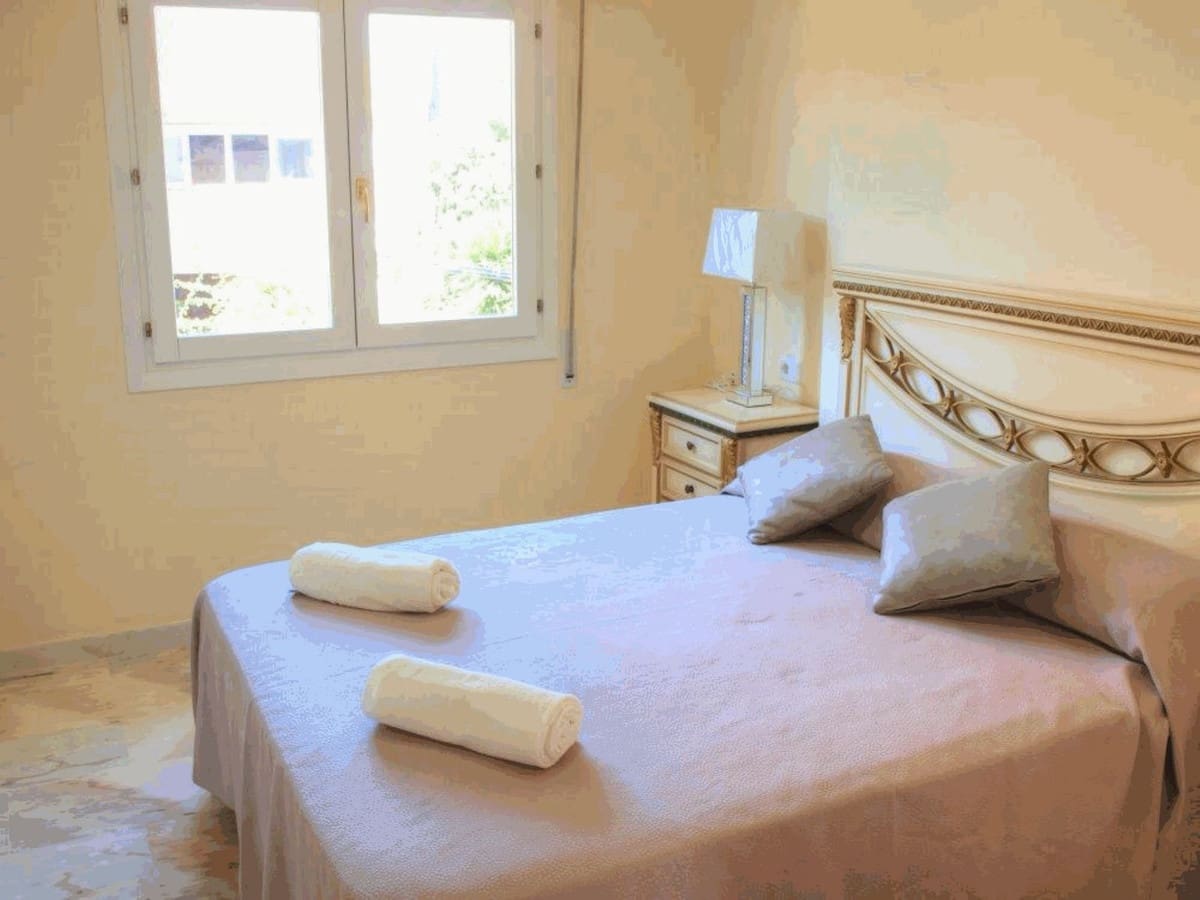 4 Zimmer Haus zu vermieten in Manilva mit Pool Garage - 2.500 € (Ref: 9784915)