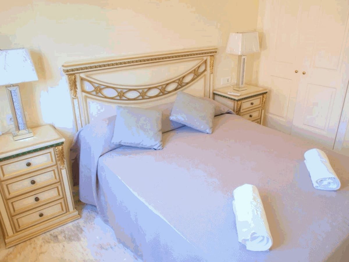 4 Zimmer Haus zu vermieten in Manilva mit Pool Garage - 2.500 € (Ref: 9784915)