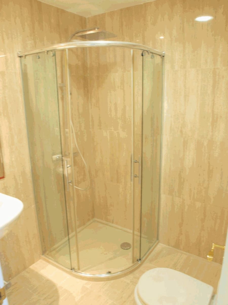 4 Zimmer Haus zu vermieten in Manilva mit Pool Garage - 2.500 € (Ref: 9784915)