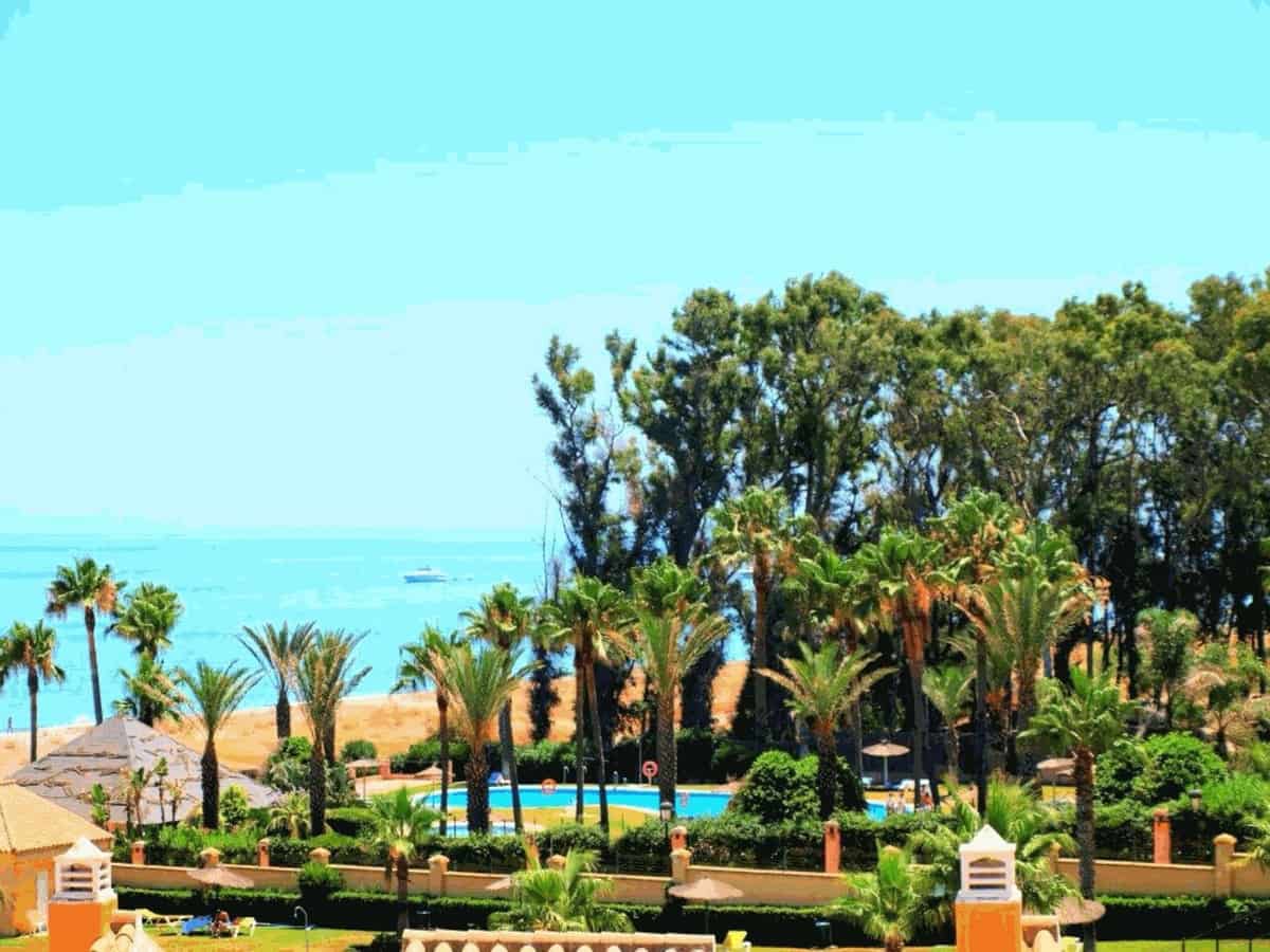 4 Zimmer Haus zu vermieten in Manilva mit Pool Garage - 2.500 € (Ref: 9784915)