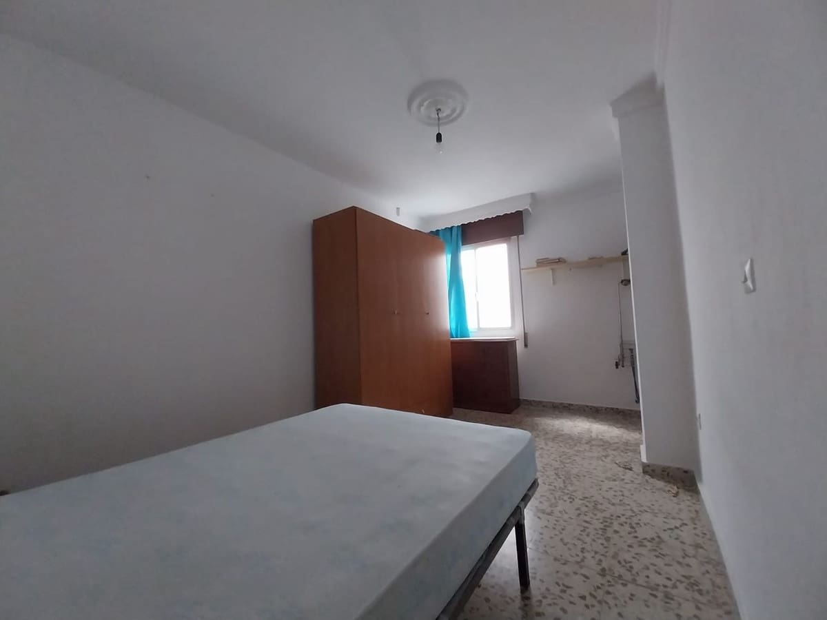 3 slaapkamer Appartement te koop in Estepona - € 315.000 (Ref: 9787578)