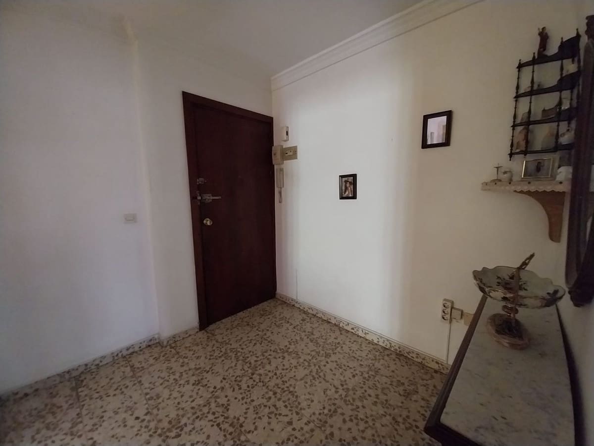 3 slaapkamer Appartement te koop in Estepona - € 315.000 (Ref: 9787578)