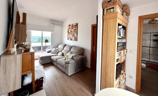 1 slaapkamer Penthouse te koop in Manilva met zwembad - € 169.000 (Ref: 9813013)