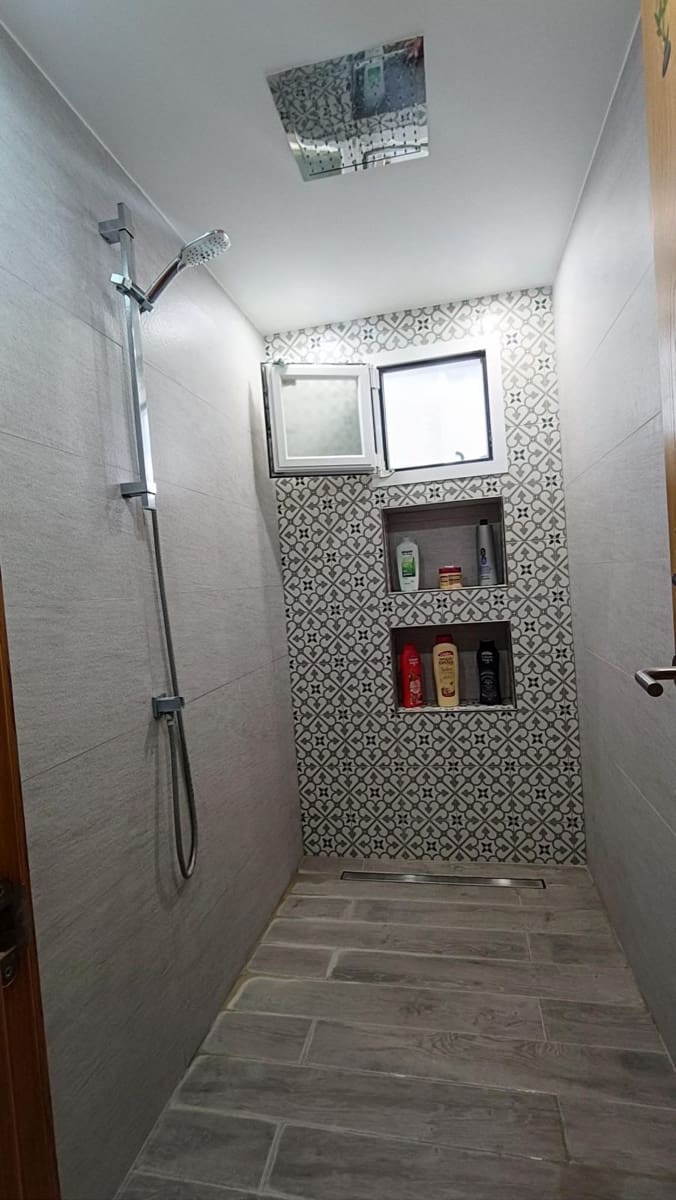 2 bedroom Apartment for sale in San Luis de Sabinillas with garage - € 255,000 (Ref: 9875538)