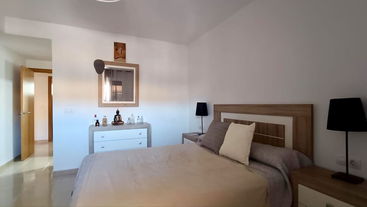 2 bedroom Apartment for sale in San Luis de Sabinillas with garage - € 255,000 (Ref: 9875538)