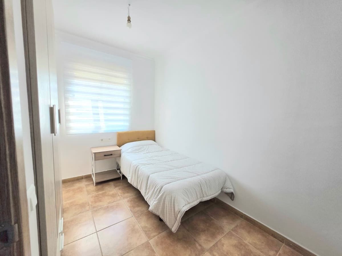 3 quarto Casa em Banda para venda em Manilva com garagem - 269 000 € (Ref: 9942914)