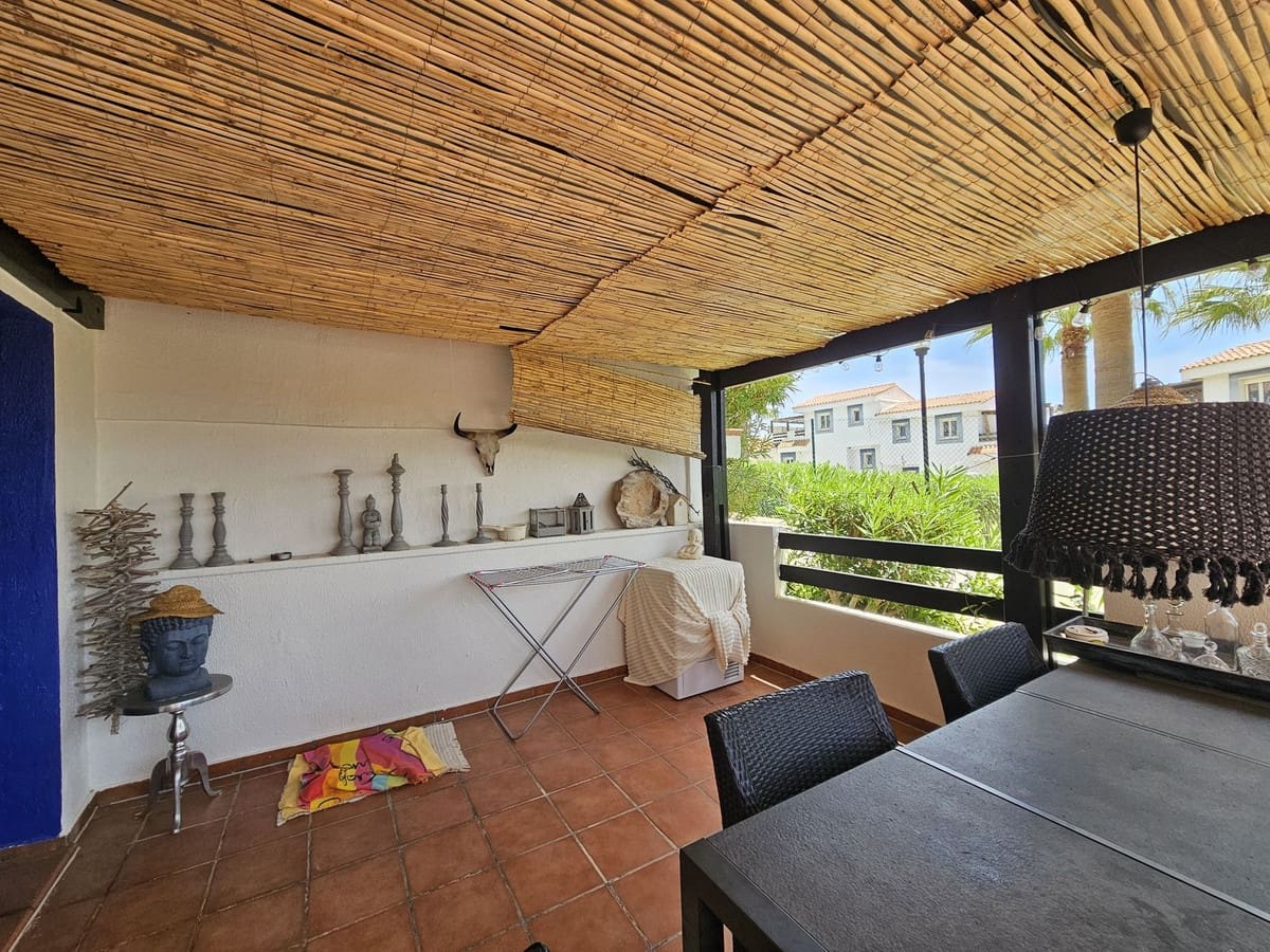 2 makuuhuone Huoneisto myytävänä paikassa Manilva - 249 000 € (Ref: 9956792)