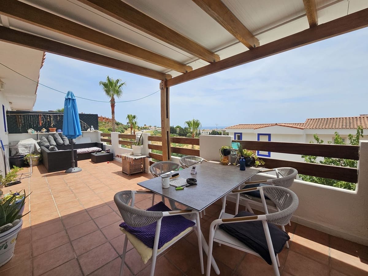 3 bedroom Apartment for sale in Manilva with pool garage - € 295,000 (Ref: 9961809)