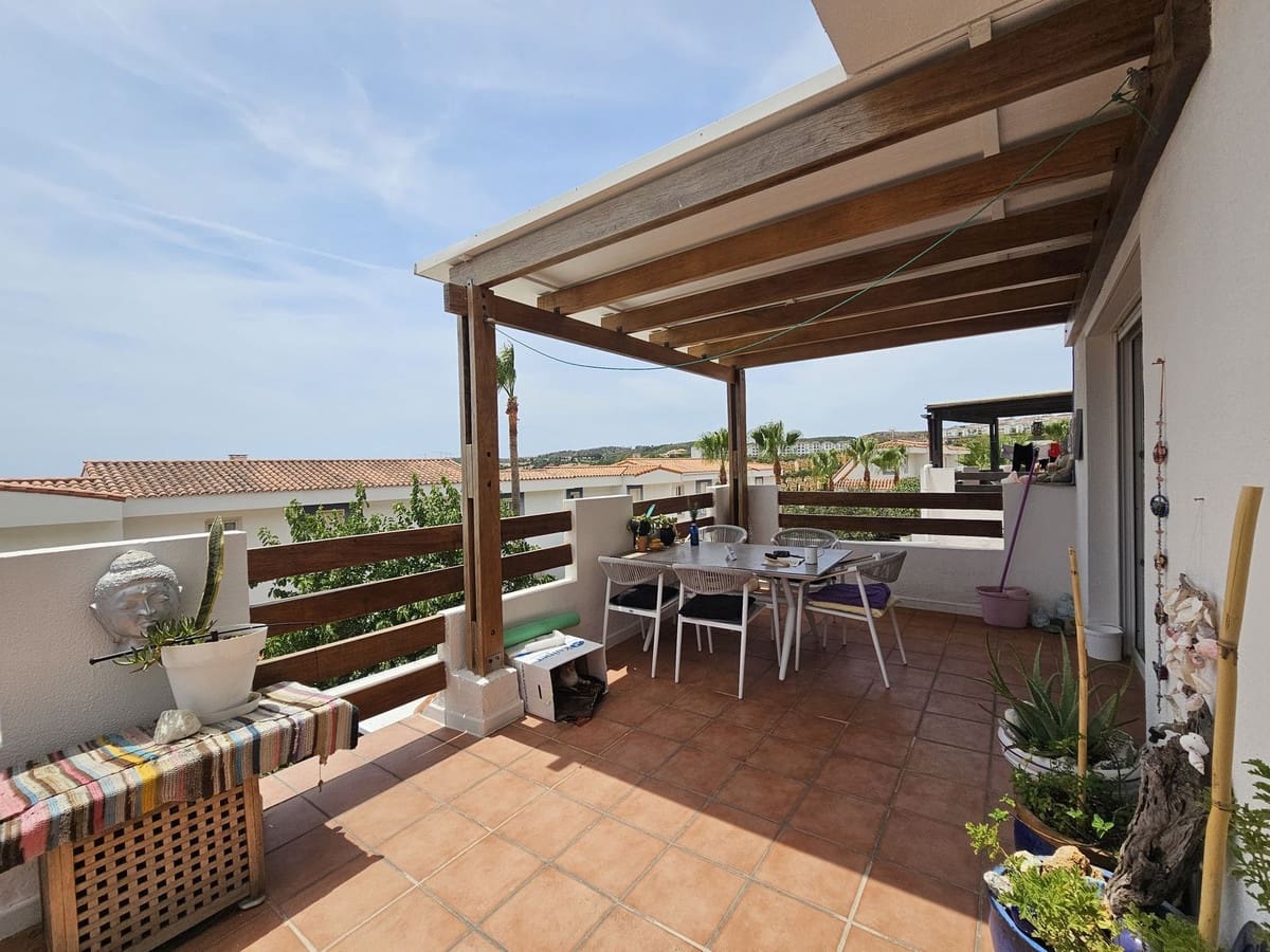 3 bedroom Apartment for sale in Manilva with pool garage - € 295,000 (Ref: 9961809)