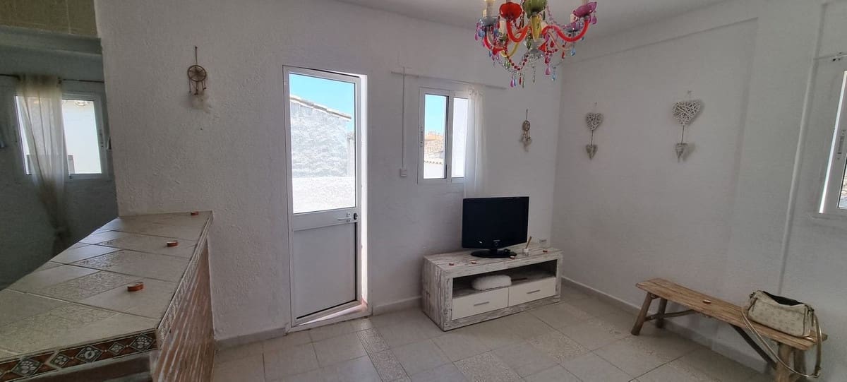 2 slaapkamer Appartement te koop in La Duquesa / Puerto de la Duquesa met zwembad - € 159.000 (Ref: 9964465)