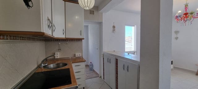 2 quarto Apartamento para venda em La Duquesa / Puerto de la Duquesa, Manilva com piscina - 159 000 € (Ref: 9964465)