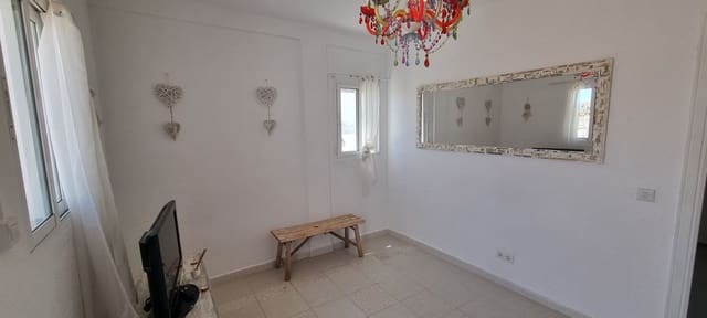 2 quarto Apartamento para venda em La Duquesa / Puerto de la Duquesa, Manilva com piscina - 159 000 € (Ref: 9964465)