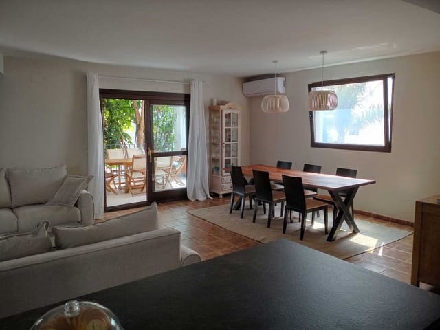 3 sovrum Finca/Hus på landet till salu i Guadalobón, Estepona med garage - 370 000 € (Ref: 9967066)