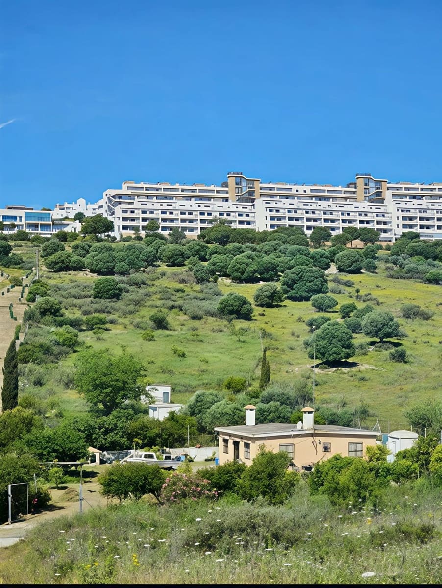 3 sovrum Finca/Hus på landet till salu i Estepona med garage - 370 000 € (Ref: 9967066)