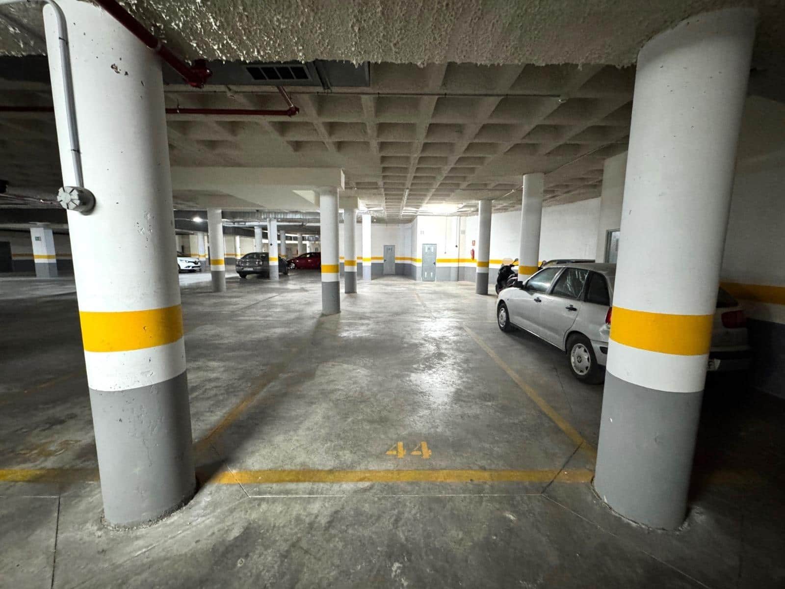 Garage till salu i Alicante stad - 12 900 € (Ref: 10030769)