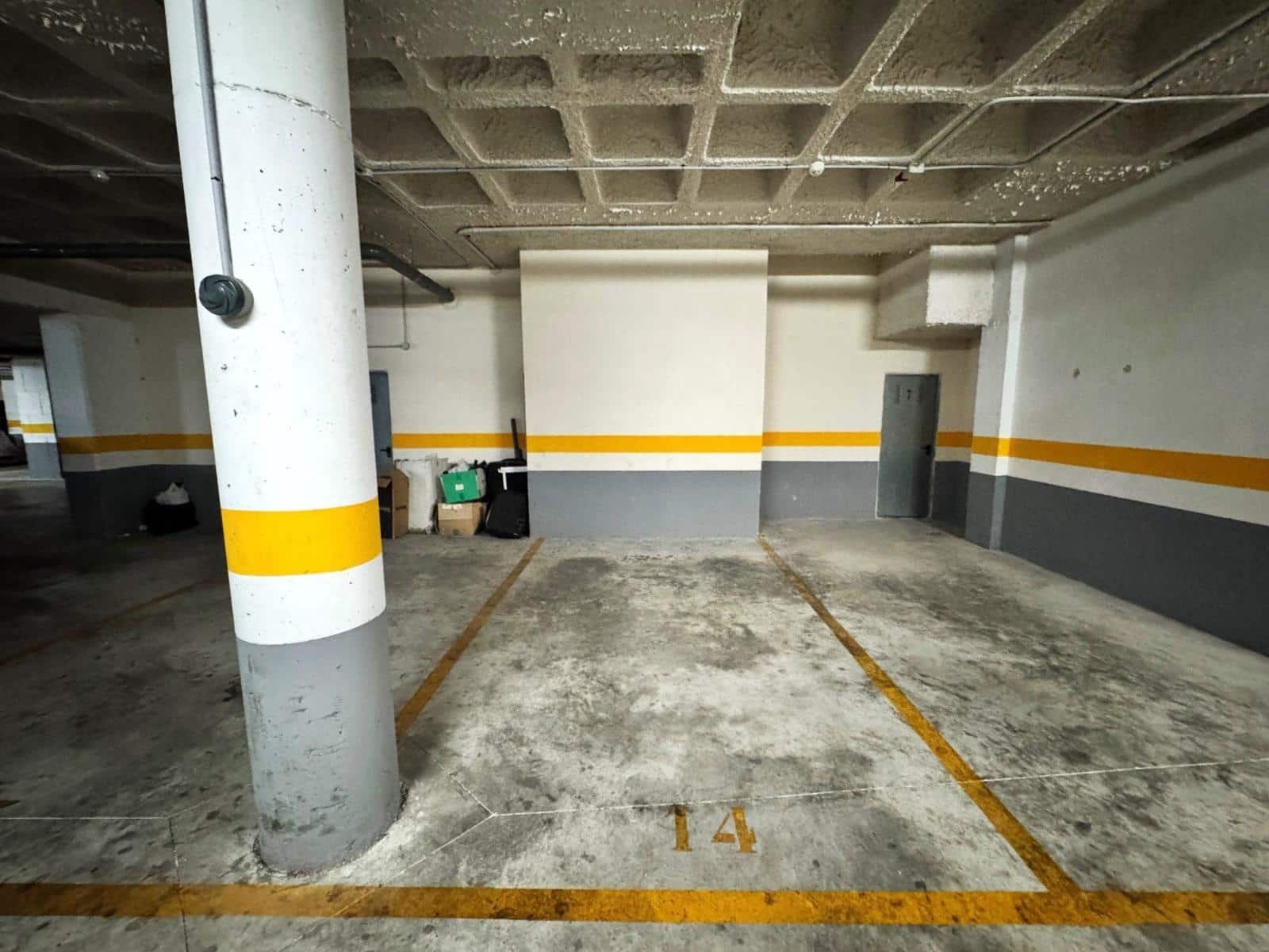 Garage till salu i Alicante stad - 12 900 € (Ref: 10030769)