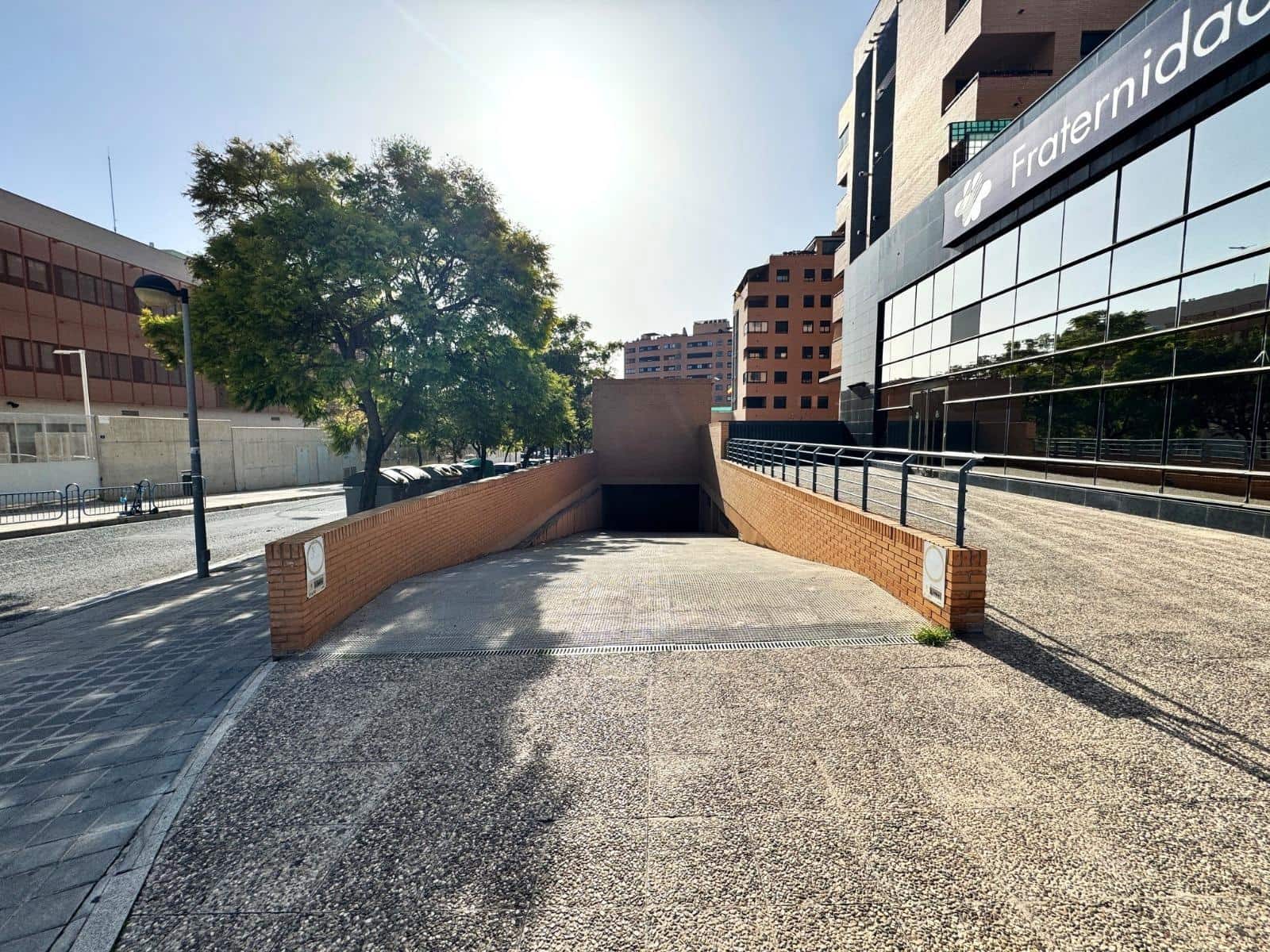 Garage till salu i Alicante stad - 12 900 € (Ref: 10030769)