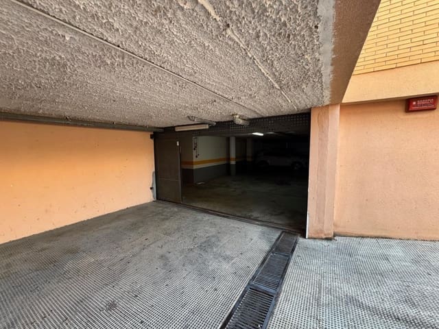 Garage till salu i Alicante stad - 12 900 € (Ref: 10030769)
