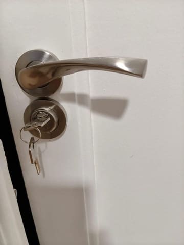 4 makuuhuone Huoneisto vuokrattavana paikassa Alicante kaupunki - 375 € (Ref: 10030774)