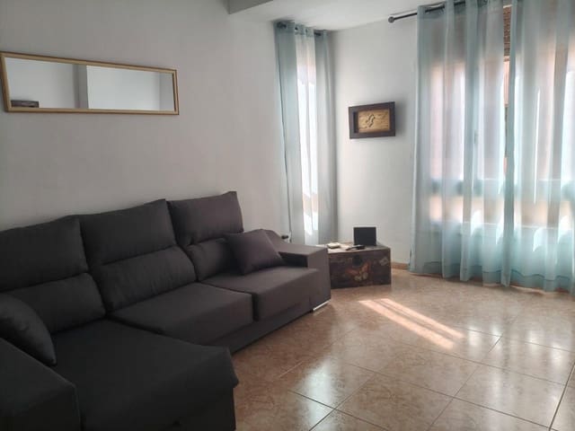 4 makuuhuone Huoneisto vuokrattavana paikassa Alicante kaupunki - 375 € (Ref: 10030774)