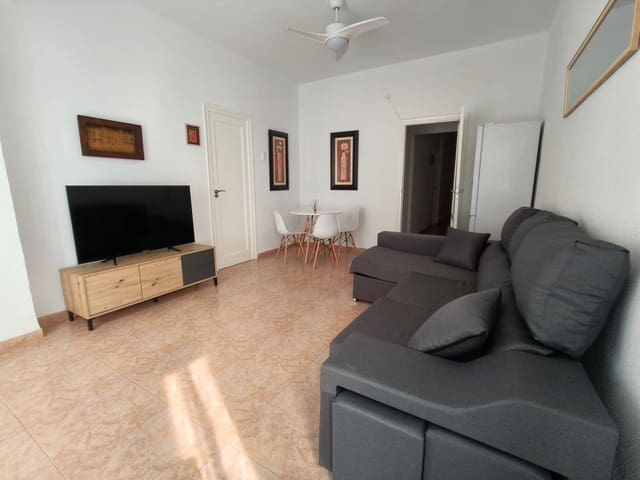 4 makuuhuone Huoneisto vuokrattavana paikassa Alicante kaupunki - 375 € (Ref: 10030774)